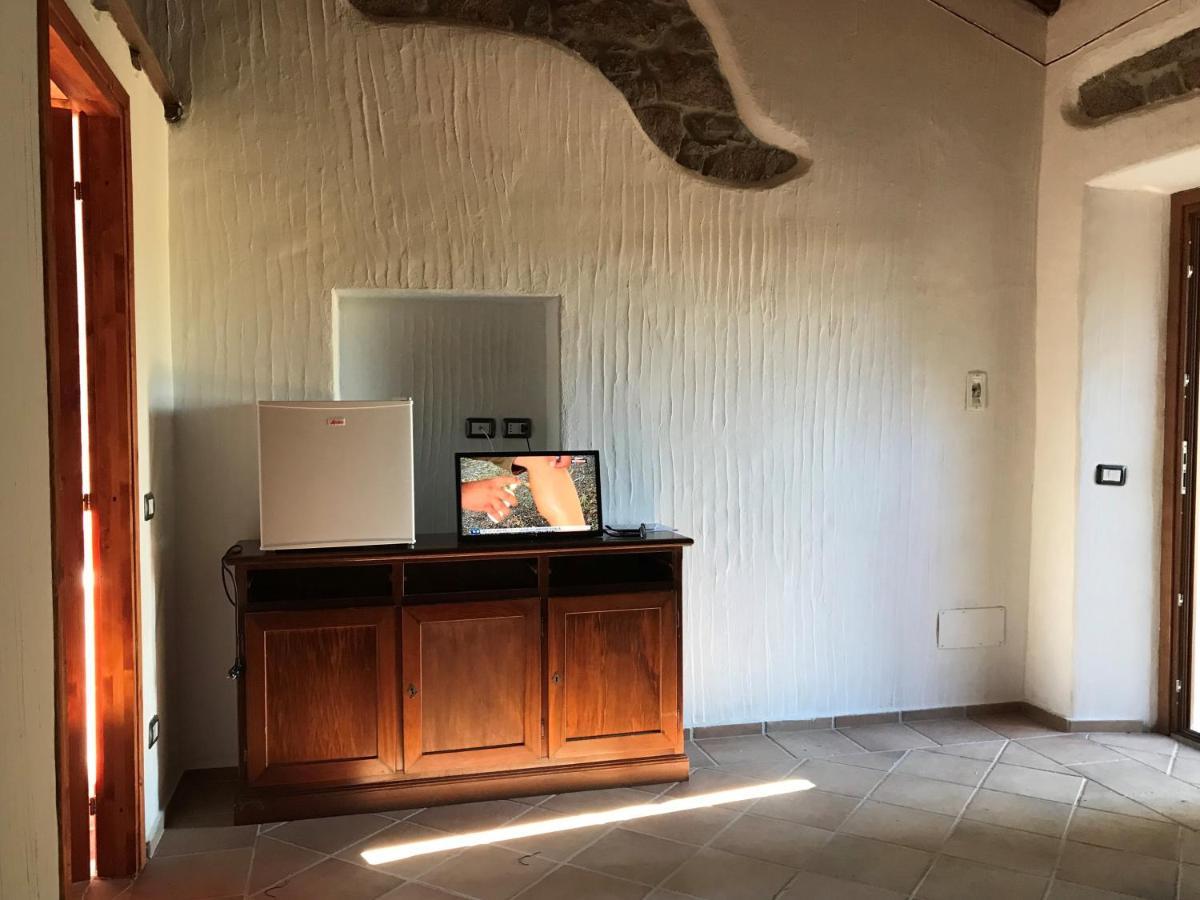 アルツァケーナ Li Casacci Bed & Breakfast エクステリア 写真